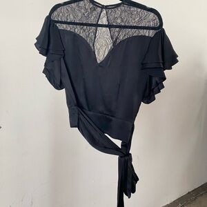 1980s Vintage black dotted satin sweetheart lace ruffle sleeve top size small